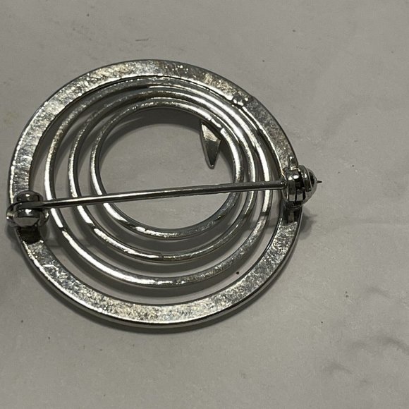 Vintage Silver Tone Multi Circle  Arrowhead Pin Brooch - Picture 2 of 3